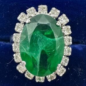 Christian Dior Germany vintage rhodium plated green clear rhinestones ring 6.5